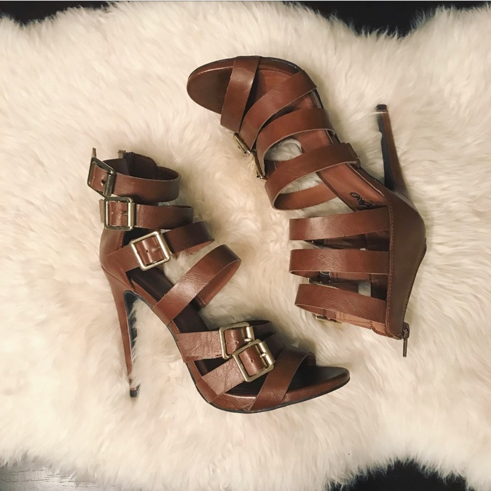 FINAL✨ Mossimo Strappy High Heels